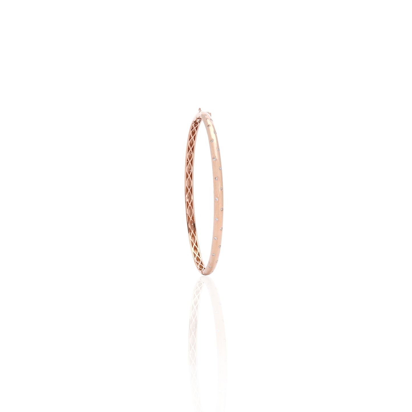 Bracelets 104